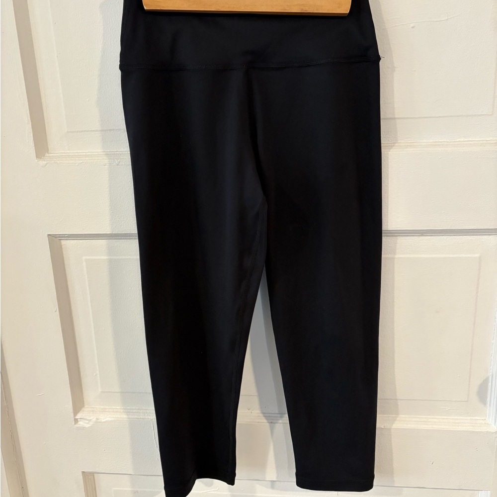 Sweaty Betty black crop leggings women’s size xs